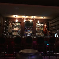 รูปภาพถ่ายที่ Patrick&amp;#39;s Bar Vin โดย Olga Carolina G. เมื่อ 8/20/2018