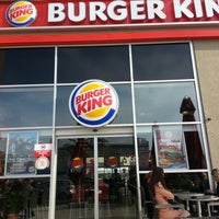 Photo taken at Burger King by Ö. G. on 11/28/2012