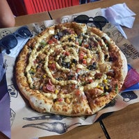 Photo taken at Domino&amp;#39;s Pizza by Nilsun E. on 8/7/2022
