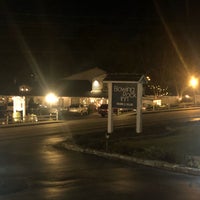 รูปภาพถ่ายที่ Blowing Rock Inn โดย ginnnnnnny . เมื่อ 10/23/2018