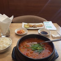Photo taken at Bonjuk&amp;amp;LunchBox Korean well-being food by Illya K. on 4/17/2017