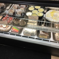 Savoia Italian Bakery - 2267 Clifford Ave