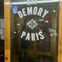 รูปภาพถ่ายที่ Bar Demory Paris โดย Mike D. เมื่อ 5/27/2023
