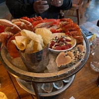 Foto scattata a The Sandbar Seafood Restaurant da Roman A. il 5/12/2022