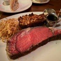 Foto scattata a The Keg Steakhouse + Bar - Alberni da Roman A. il 2/5/2024