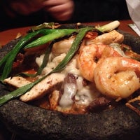 Foto diambil di Moctezuma&amp;#39;s Mexican Restaurant &amp;amp; Tequila Bar oleh Jeff S. pada 12/15/2012