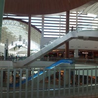 Foto tirada no(a) Praça de Alimentação por TONY A. em 5/11/2013