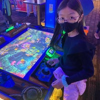 Photo taken at Dave &amp;amp; Buster&amp;#39;s by Wilson T. on 11/13/2022