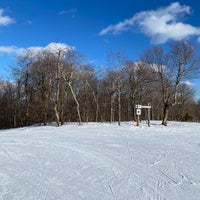 Foto diambil di Belleayre Mountain Ski Center oleh Wilson T. pada 2/26/2021