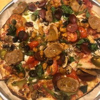 Photo prise au Pieology Pizzeria, The Market Place par Brenna J. le11/17/2019