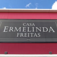 3/13/2014 tarihinde Casa Ermelinda Freitasziyaretçi tarafından Casa Ermelinda Freitas'de çekilen fotoğraf