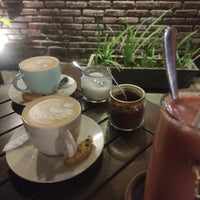 Photo taken at Java Dancer Coffee by Juliani D. on 11/20/2022