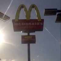 Photo taken at McDonald&amp;#39;s by Nana T. on 11/20/2012