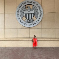 Снимок сделан в Federal Reserve Bank Of Minneapolis пользователем Jonathan K. 5/19/2019