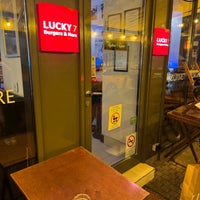 Photo taken at Lucky 7 Burgers &amp;amp; More by Saeed A. on 12/11/2023