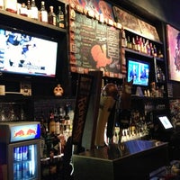 รูปภาพถ่ายที่ Boone&#39;s Bar โดย Adam J. เมื่อ 11/15/2012
