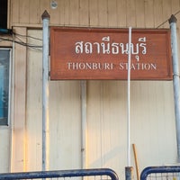 Photo taken at Thonburi Railway Station (SRT4002) by N_udaen_G on 10/12/2023