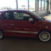 รูปภาพถ่ายที่ Bergstrom FIAT of Milwaukee โดย Tim B. เมื่อ 3/3/2014