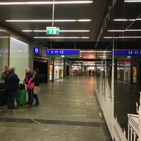 Foto tirada no(a) BahnhofCity Wien Hauptbahnhof por Juan B. em 10/21/2017