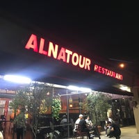 Photo prise au Al Natour Middle Eastern Restaurant par Rey le4/19/2021
