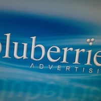 Foto tomada en Bluberries Advertising  por BLUberries.com A. el 2/15/2013