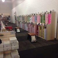 DSW Designer Shoe Warehouse - 13920 