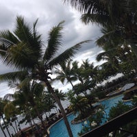 Photo taken at Sofitel Fiji Resort and Spa by Dom H. on 12/19/2014