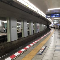 Photo taken at Hibiya Line Platform 2 by k̦̮̮̭̰̪̩͇͓̦͒̂̓͐̽̆̉̊̇͒o̳̙̣̲̞̠̙͖̖͖̩͗̈́͛͆̃͋̊̔̒̓̀̏r̩̜̙͖̠̪̫͖͖̖͖̐̌̐̾̿͊y͕̬̯̠͙̬̓̏̒̂̎̑̎̾̒͗́ͅu͇͔̞̞͖͉̞͊̌͋̈̄̀̅́̿ m. on 9/25/2017