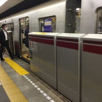 Photo taken at Platforms 3-4 by k̦̮̮̭̰̪̩͇͓̦͒̂̓͐̽̆̉̊̇͒o̳̙̣̲̞̠̙͖̖͖̩͗̈́͛͆̃͋̊̔̒̓̀̏r̩̜̙͖̠̪̫͖͖̖͖̐̌̐̾̿͊y͕̬̯̠͙̬̓̏̒̂̎̑̎̾̒͗́ͅu͇͔̞̞͖͉̞͊̌͋̈̄̀̅́̿ m. on 3/22/2019