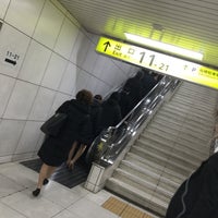 Jr北新地駅 11 21出入口 梅田の鉄道駅 Jr北新地駅 11 21出入口 梅田の鉄道駅