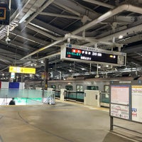 Photo taken at Platforms 1-2 by k̦̮̮̭̰̪̩͇͓̦͒̂̓͐̽̆̉̊̇͒o̳̙̣̲̞̠̙͖̖͖̩͗̈́͛͆̃͋̊̔̒̓̀̏r̩̜̙͖̠̪̫͖͖̖͖̐̌̐̾̿͊y͕̬̯̠͙̬̓̏̒̂̎̑̎̾̒͗́ͅu͇͔̞̞͖͉̞͊̌͋̈̄̀̅́̿ m. on 2/13/2024