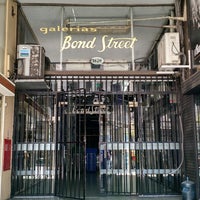 Photo taken at Bond Street by Pao B. on 9/24/2017