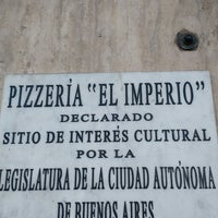 Photo taken at El Imperio de la Pizza by Pao B. on 9/24/2017