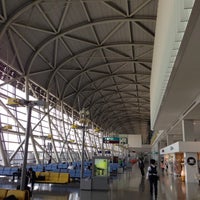 Photo taken at Kansai International Airport (KIX) by Daisuke W. on 4/27/2013