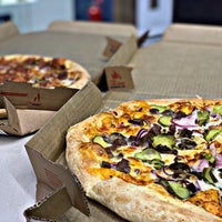 Photo taken at Domino&amp;#39;s pizza by Sahar T. on 4/6/2021