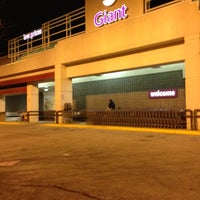 Photo taken at Giant Food by Hayley T. on 11/30/2012