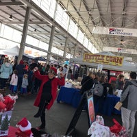 Foto diambil di Chattanooga Market oleh Maria K. pada 11/24/2019