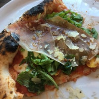 9/25/2017にKonstantinがA Mano Pizzaで撮った写真