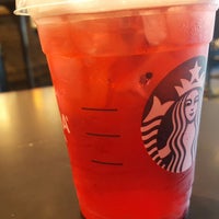 Photo taken at Starbucks by Tamar S. on 7/18/2017