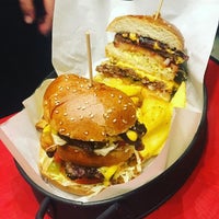 4/9/2017에 Burger Bucks님이 Burger Bucks에서 찍은 사진