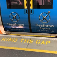Photo taken at Heathrow Express Train - Heathrow (HXX) to Paddington (PAD) by Ray H. on 9/28/2019