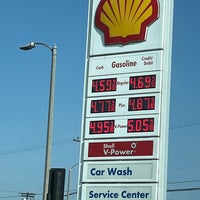 Photo taken at Shell by Ray H. on 11/8/2021