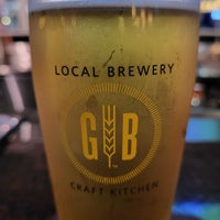 Photo taken at Gordon Biersch Brewery Restaurant by Eric L. on 10/31/2022