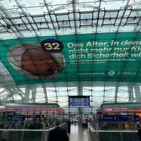 Photo taken at Frankfurt Airport International Railway Station by Geert R. on 9/20/2023