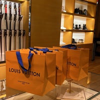 Tysons Galleria Louis Vuitton