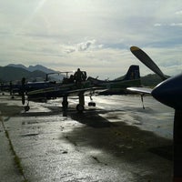 Photo taken at Base Aérea dos Afonsos (BAAF) by Neto Z. on 12/11/2012