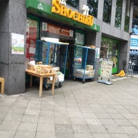 Photo taken at Shochiku Japanische Lebensmittel by Munenori F. on 6/22/2016