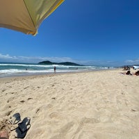 Photo taken at Praia do Campeche by Perla T. on 1/4/2024