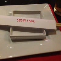 5/4/2013 tarihinde Elisa R.ziyaretçi tarafından Sushi Sake Doral'de çekilen fotoğraf