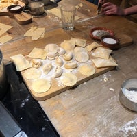 Photo taken at Jamie Oliver Cookery School by Elif on 12/19/2018